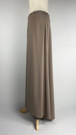 Hi-Low Stretch Maxi Skirt