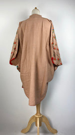 Short Sleeve Batwing Embroidered Kurta, Beige